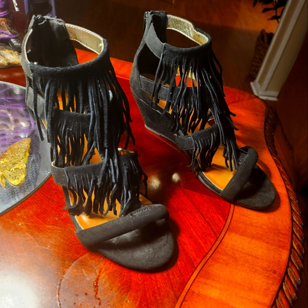 Material girl sandal